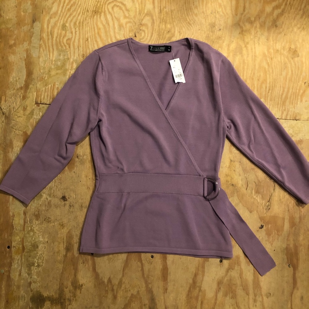 NY&C Wrap Top